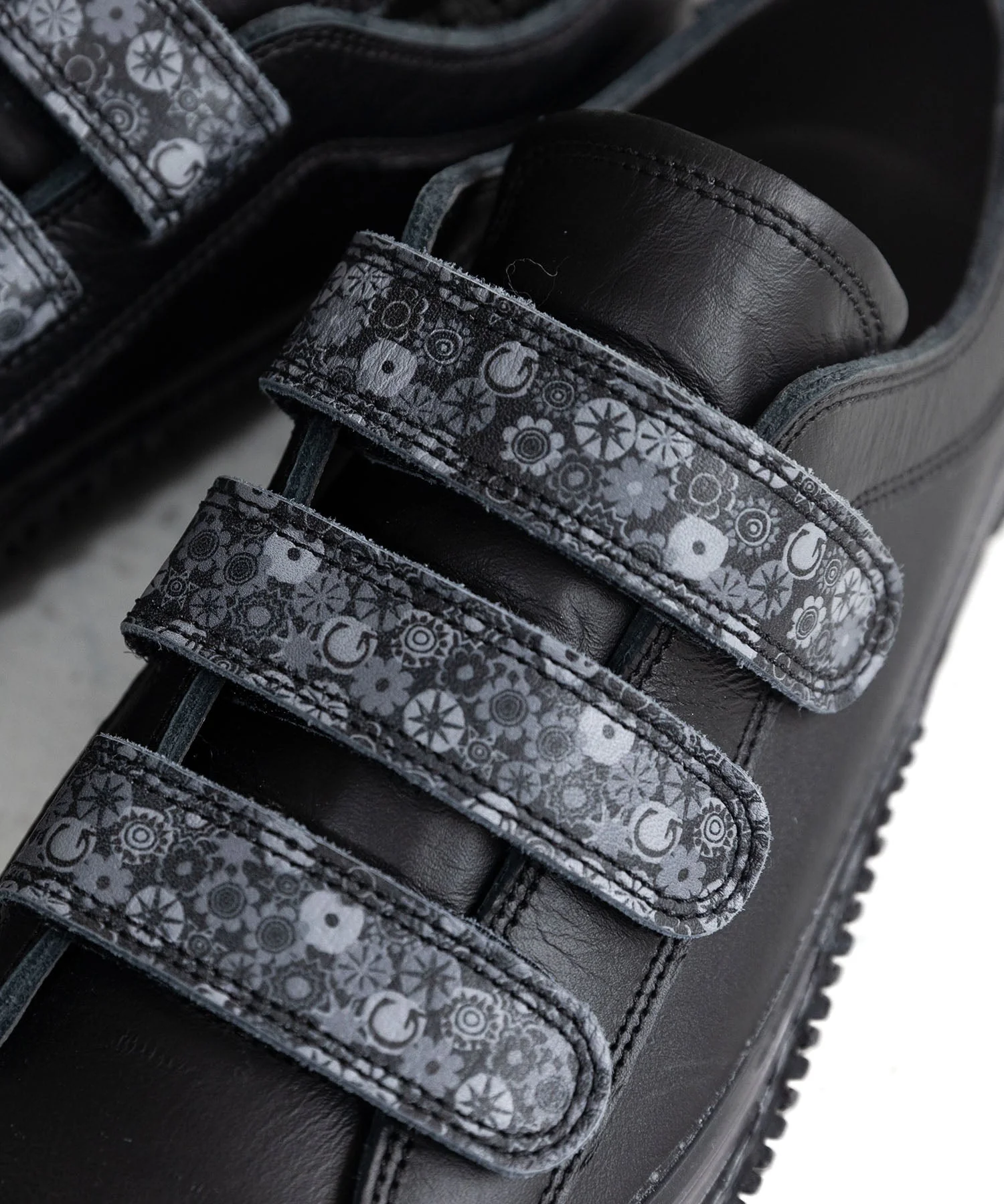 SP-1046 Black - Image 9