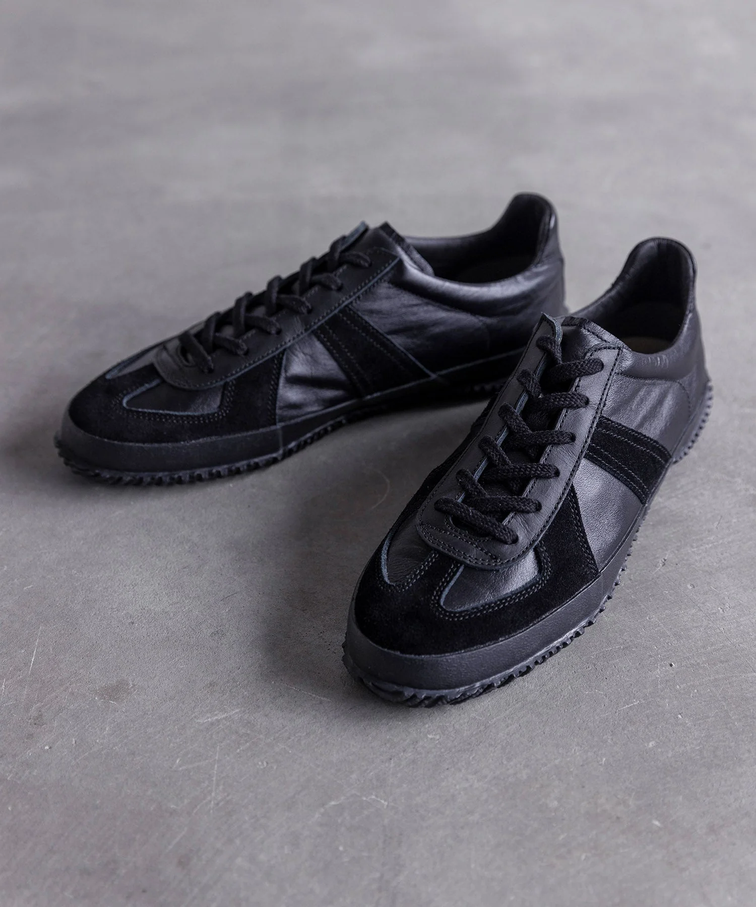 SP-1047 Black - Image 7