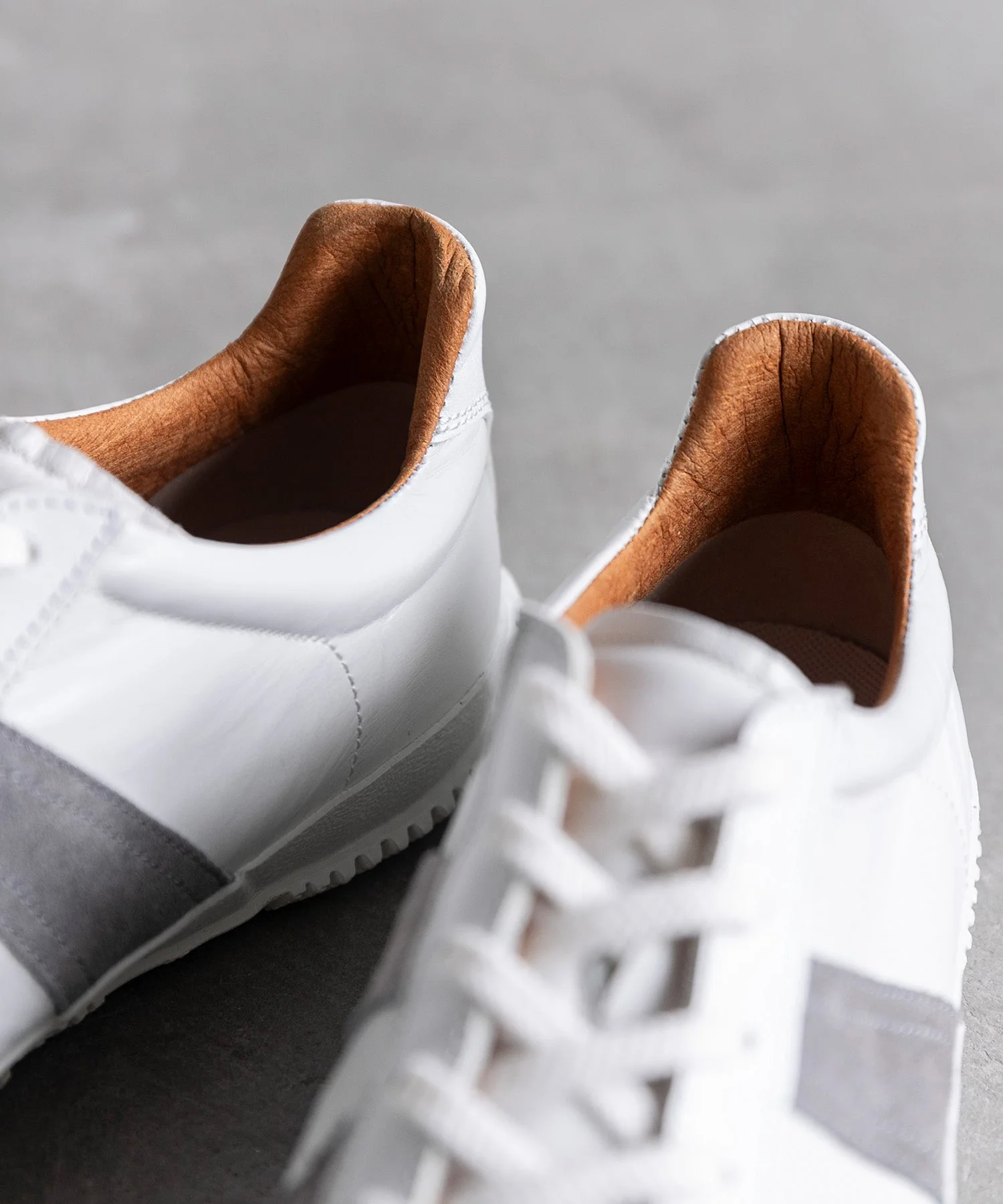 SP-1047 White - Image 9