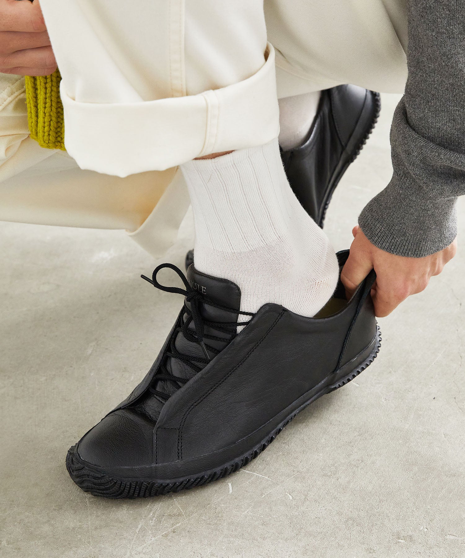 SP-1048 Black - Image 11