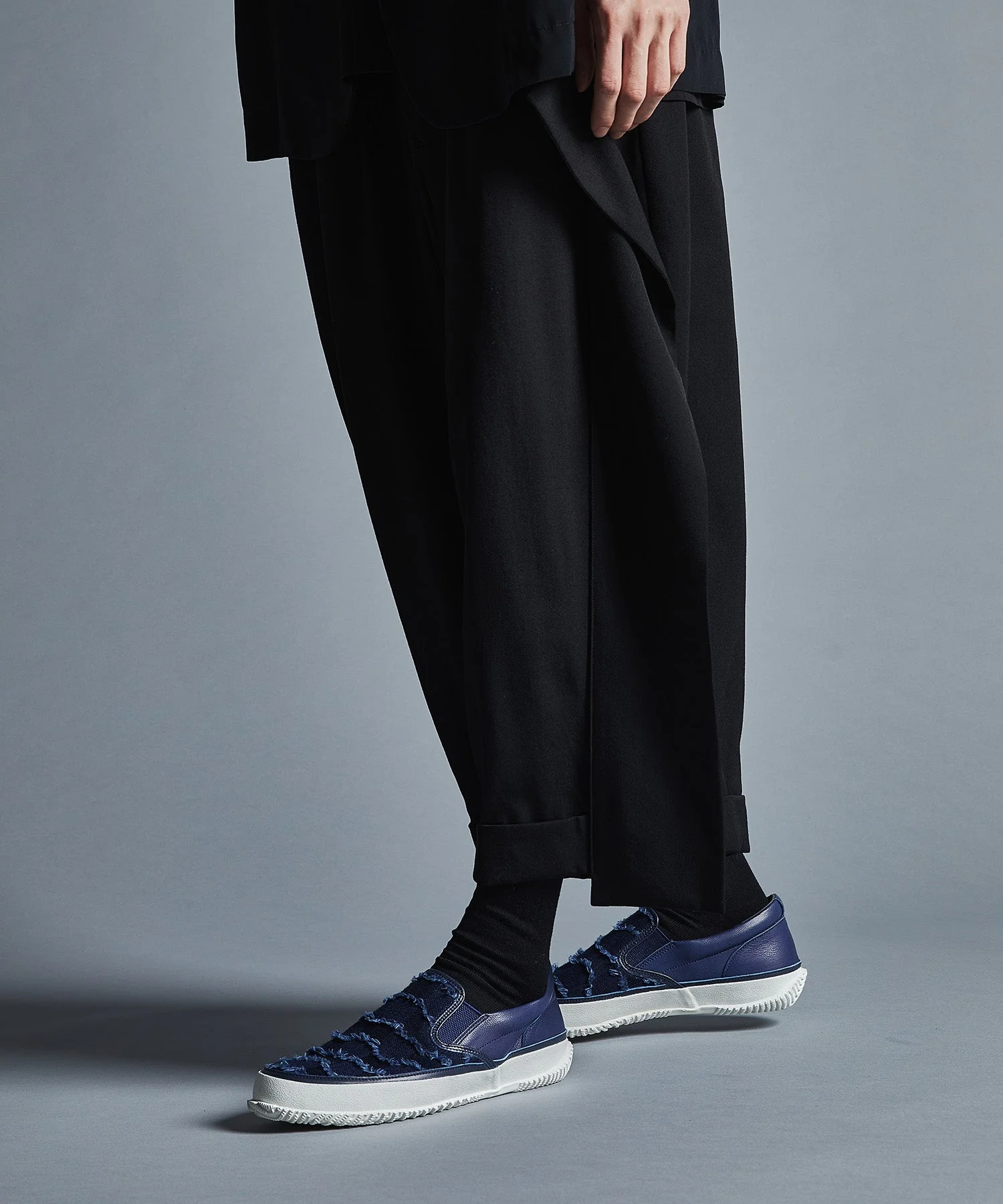 SP-1054 Indigo Blue - Image 9
