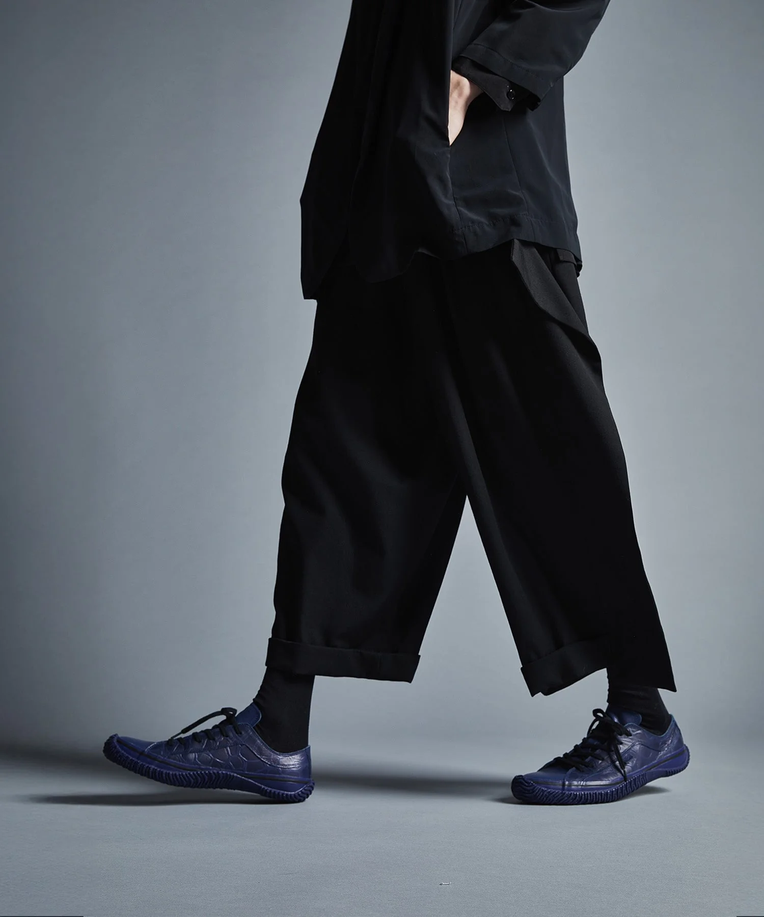 SP-1055 Indigo Blue - Image 9