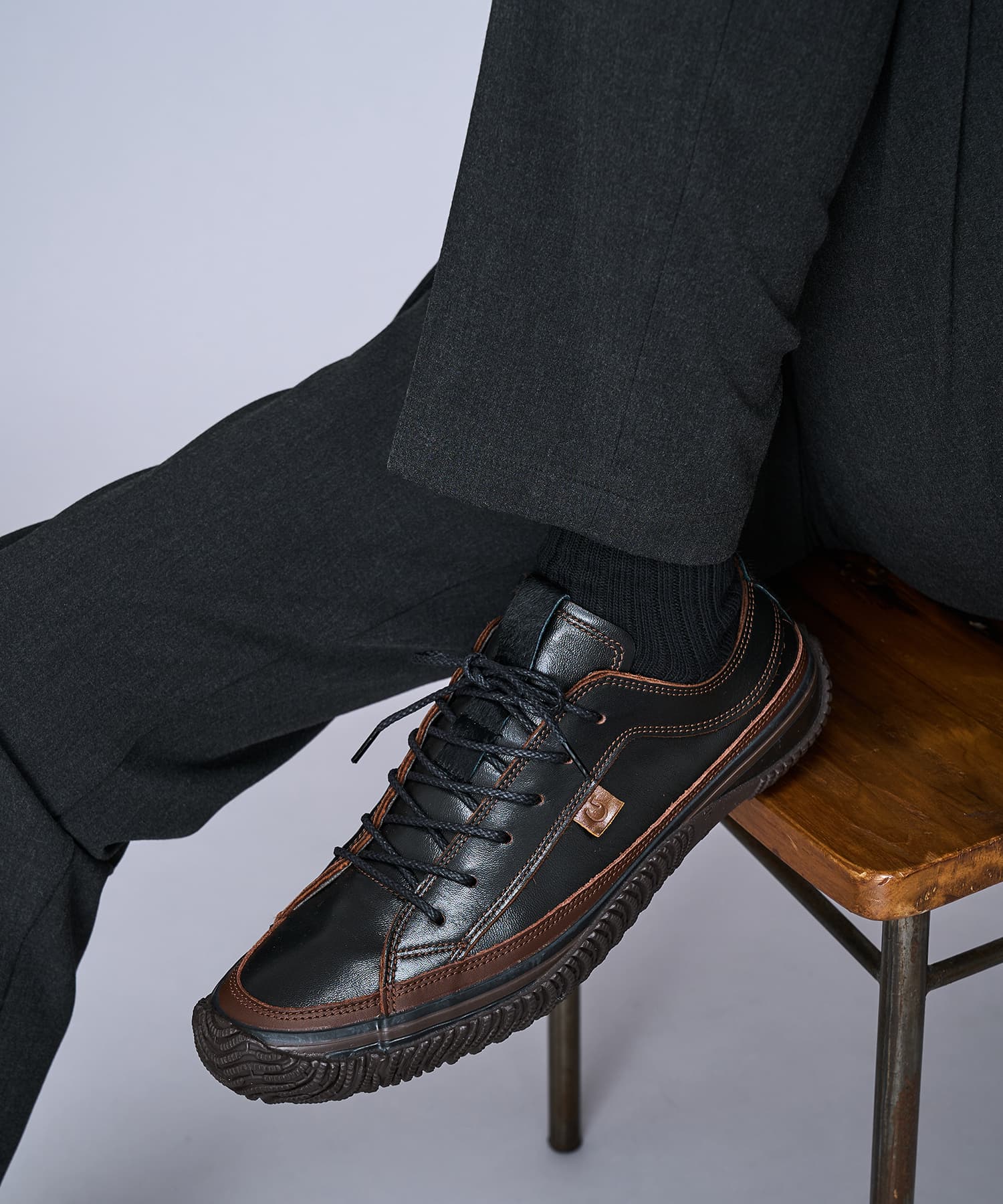 SP-1067 Black - Image 11