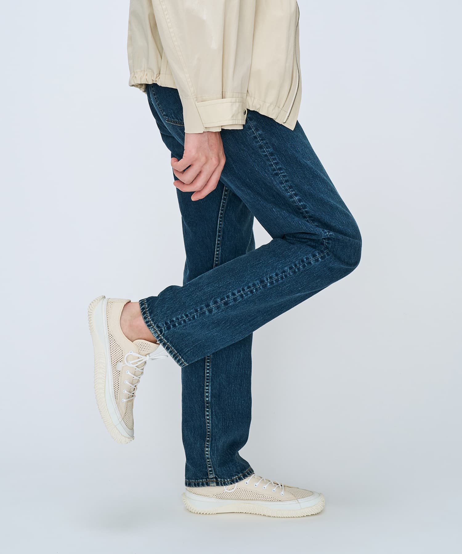 SP-1073 White - Image 12