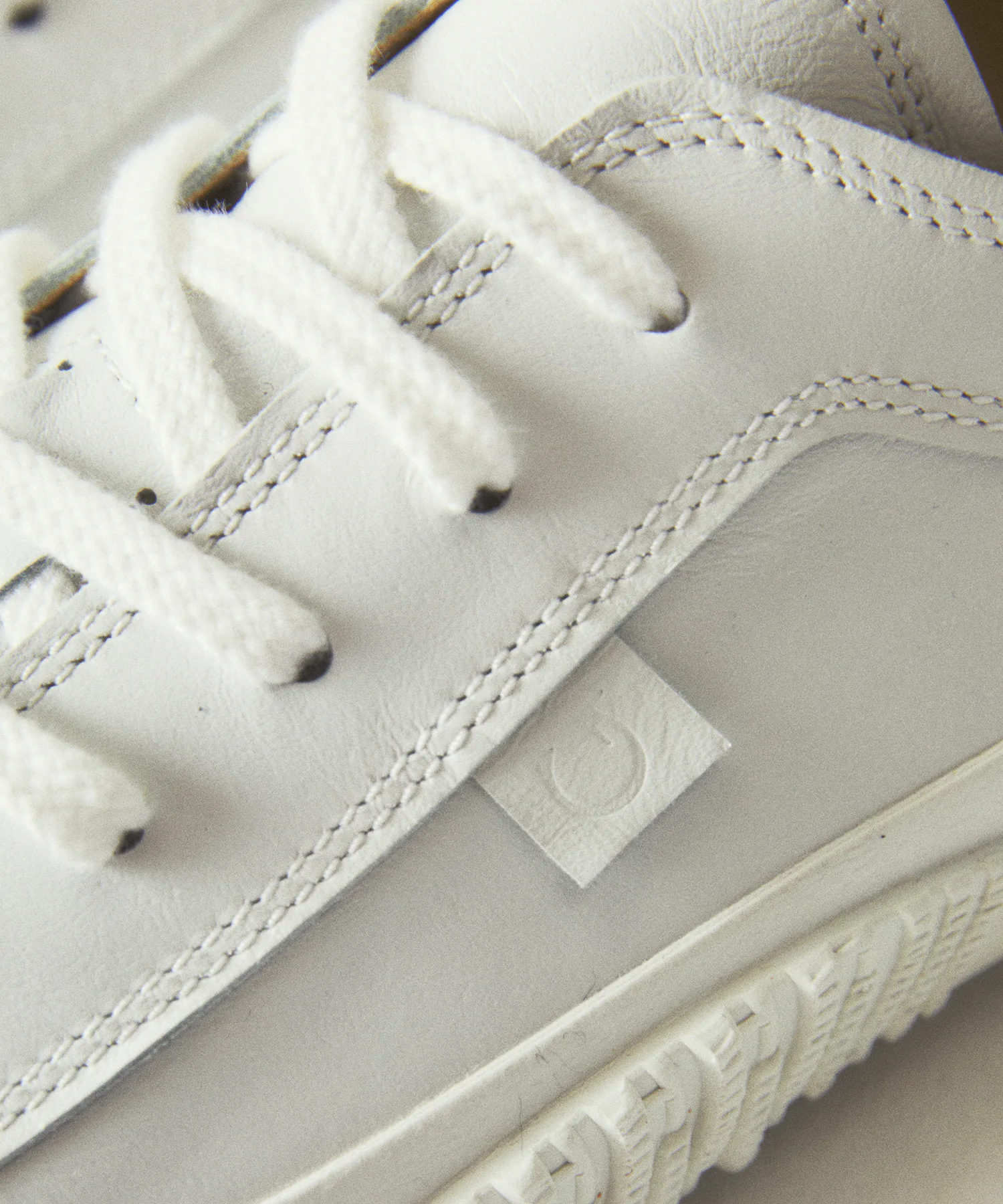 SP-110 White - Image 10