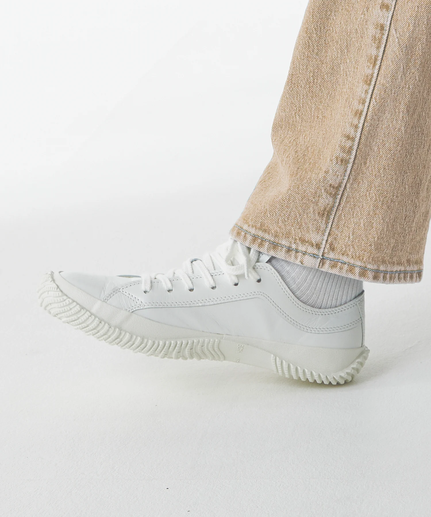 SP-110 White - Image 4