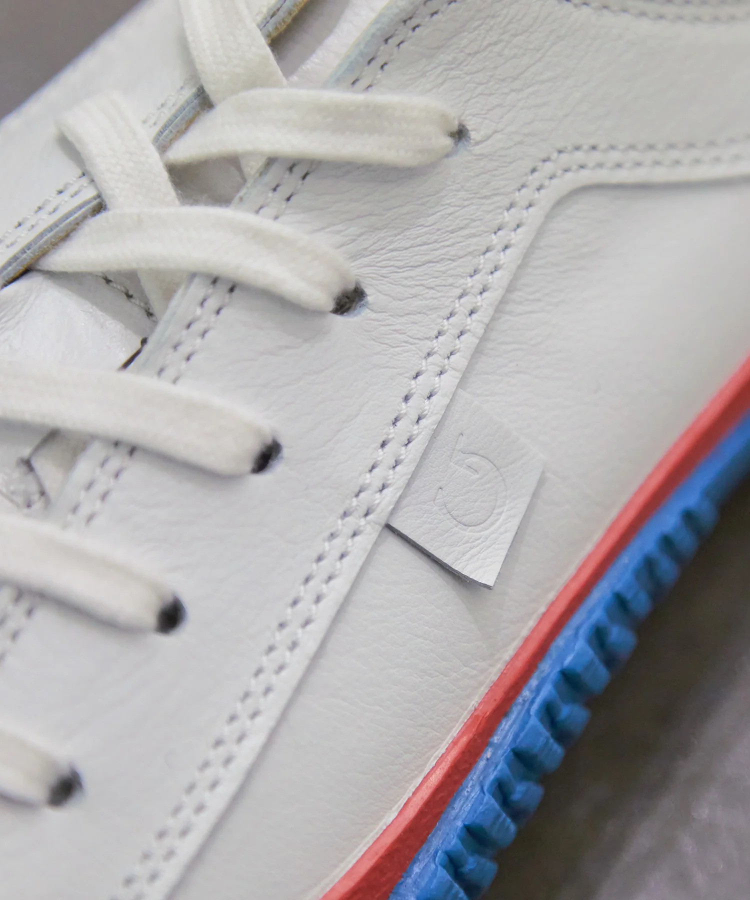 SP-110 White/Blue - Image 11