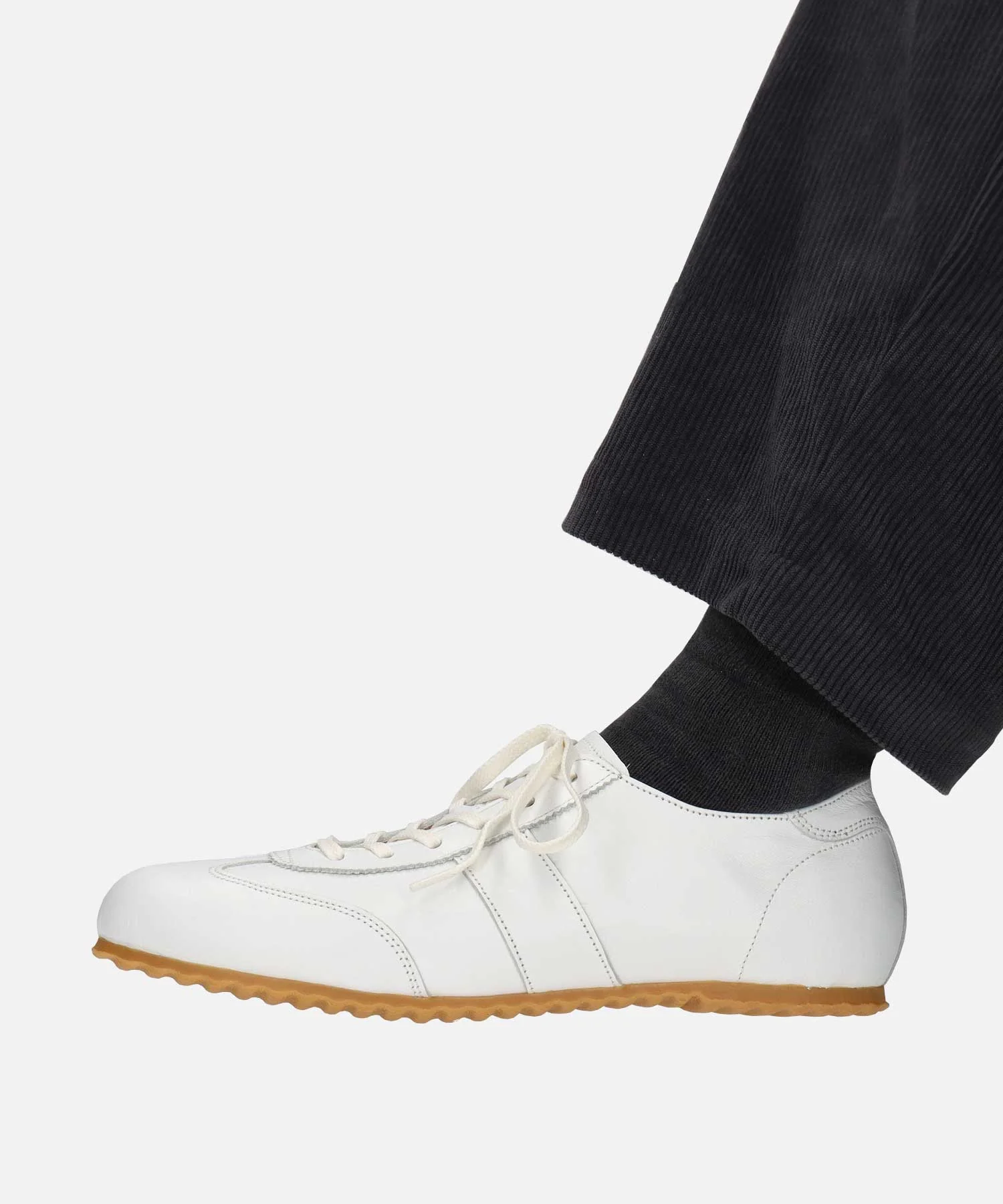 SP-122IL White