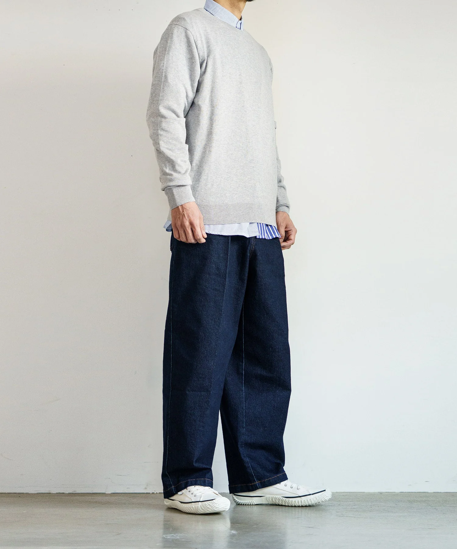 SP-141 White/Black - Image 9