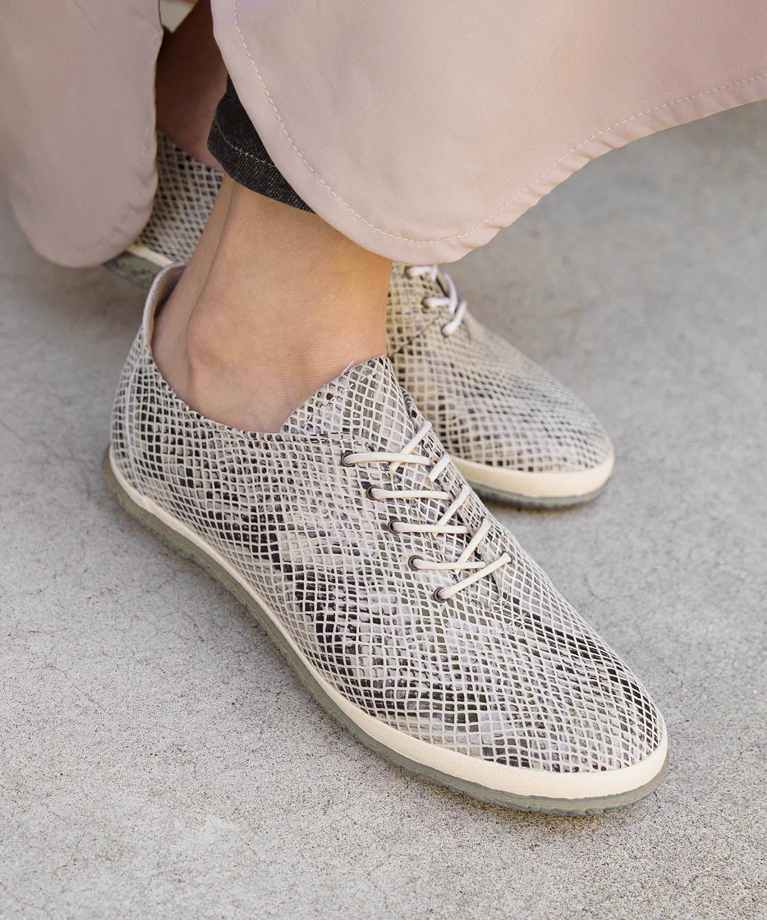 SP-1821 White - Image 8