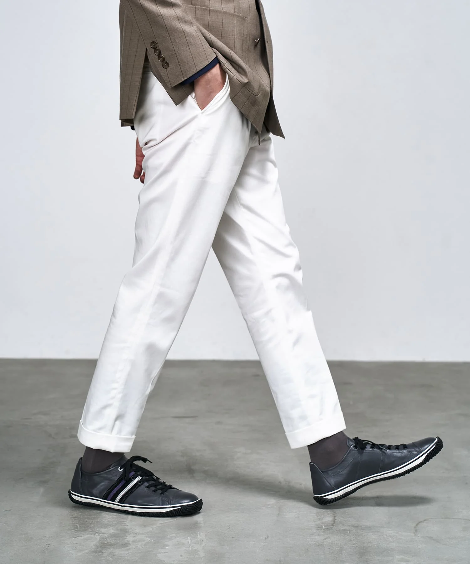 SP-198 Charcoal Gray - Image 11