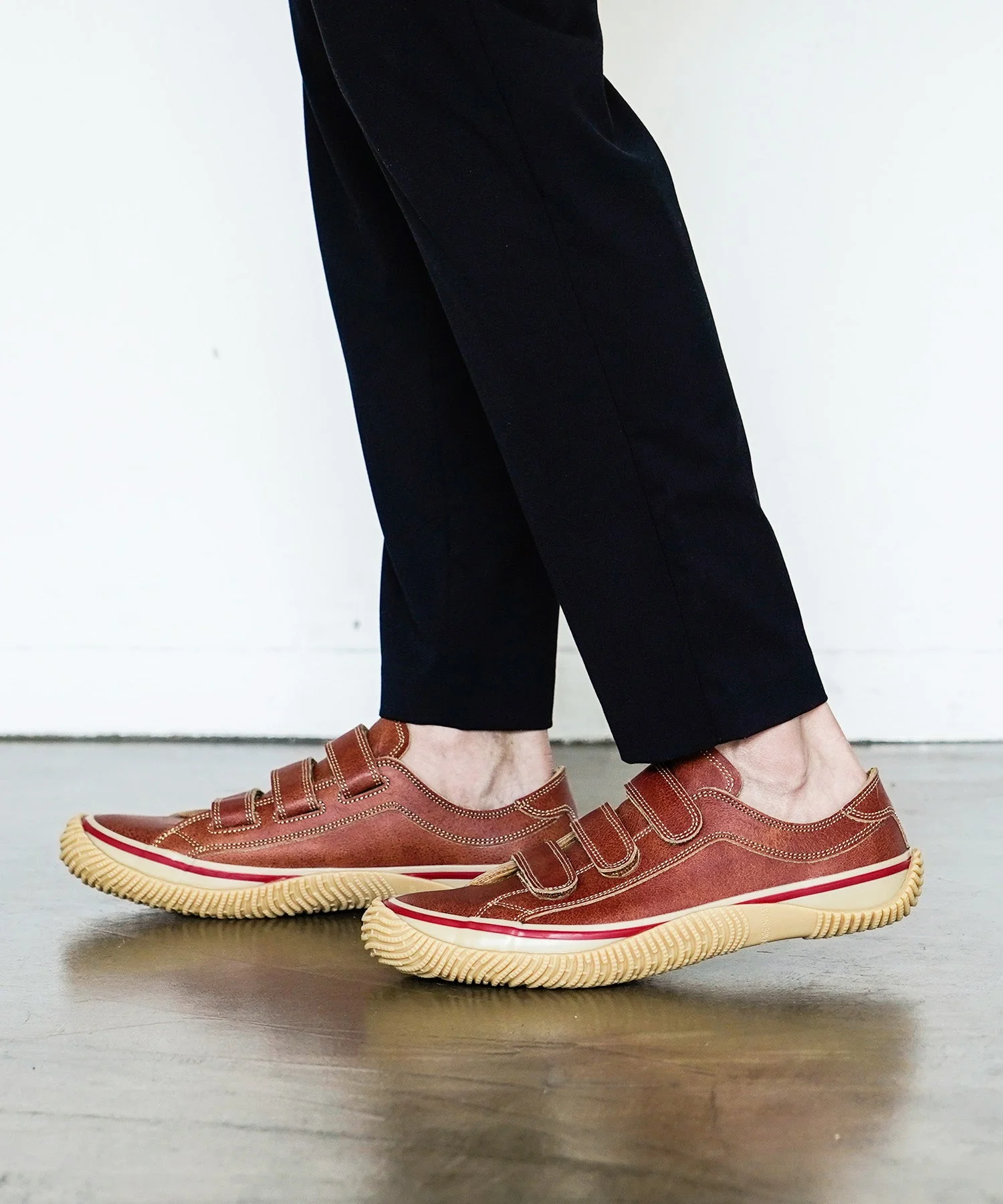 SP-211 Red - Image 9