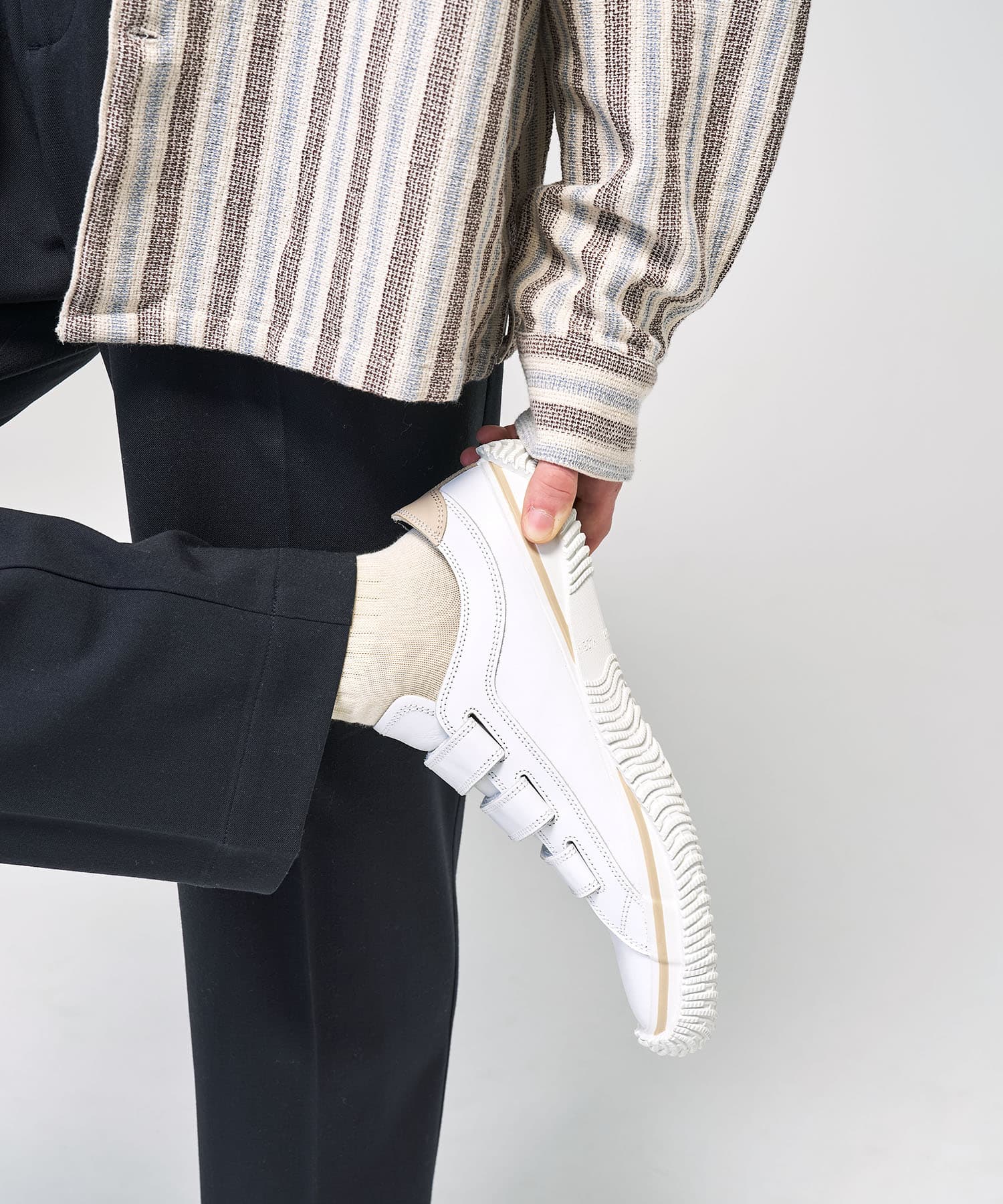 SP-211 White/Beige - Image 11