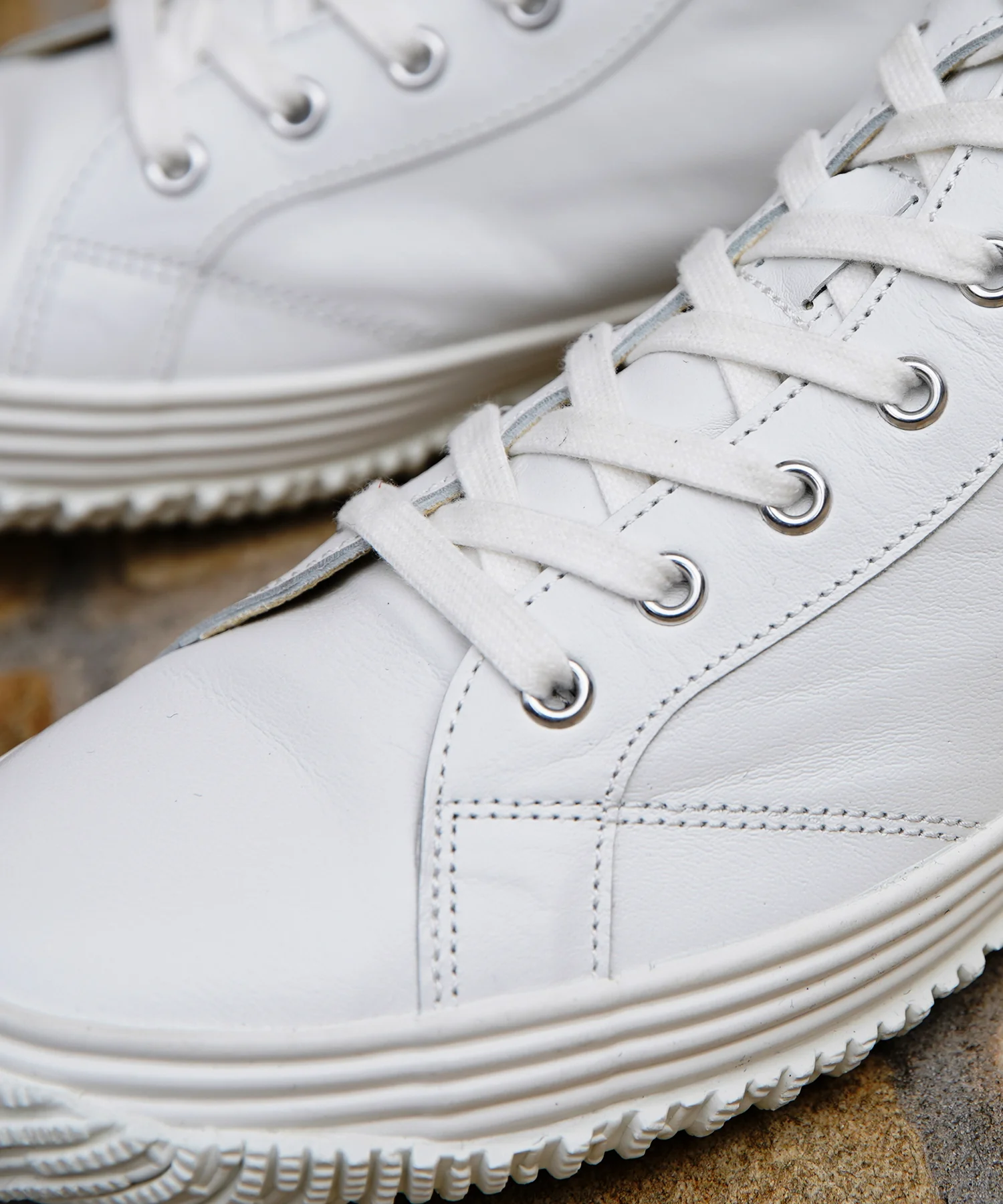 SP-442 White/White - Image 8