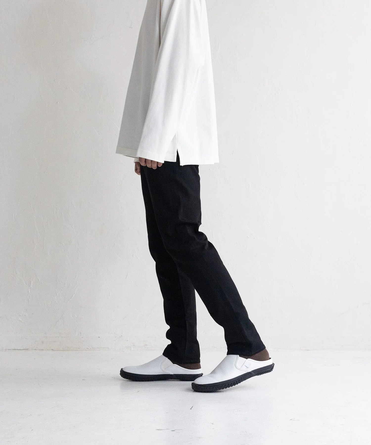 SP-725 White/Black - Image 11