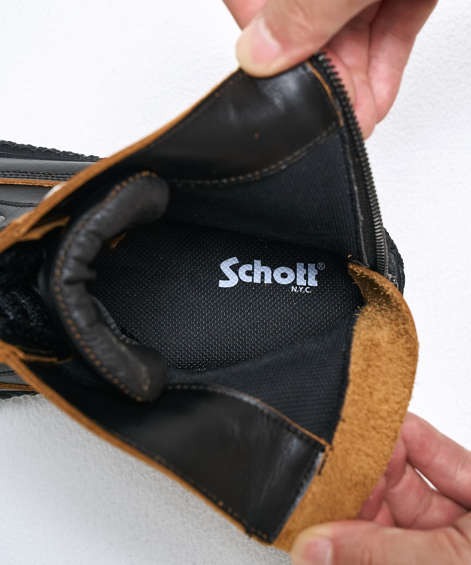 SP-Schott_01 Black - Image 14